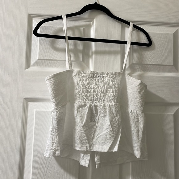 Brand New J Crew seesucker tie-front top - Picture 5 of 6